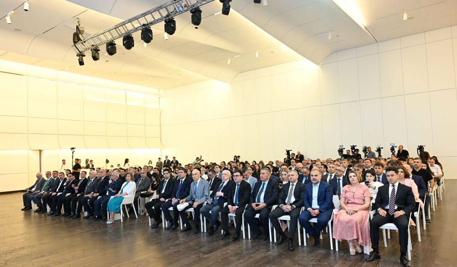 Heydər Əliyev: Media inkişafında tarixi rol